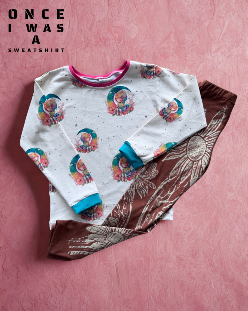 Kids long sleeve top with daisy print and brown leggings